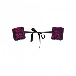 Атласные наручники-манжеты на лентах Obsessive Roseberry cuffs, pink, украшена кружевом
