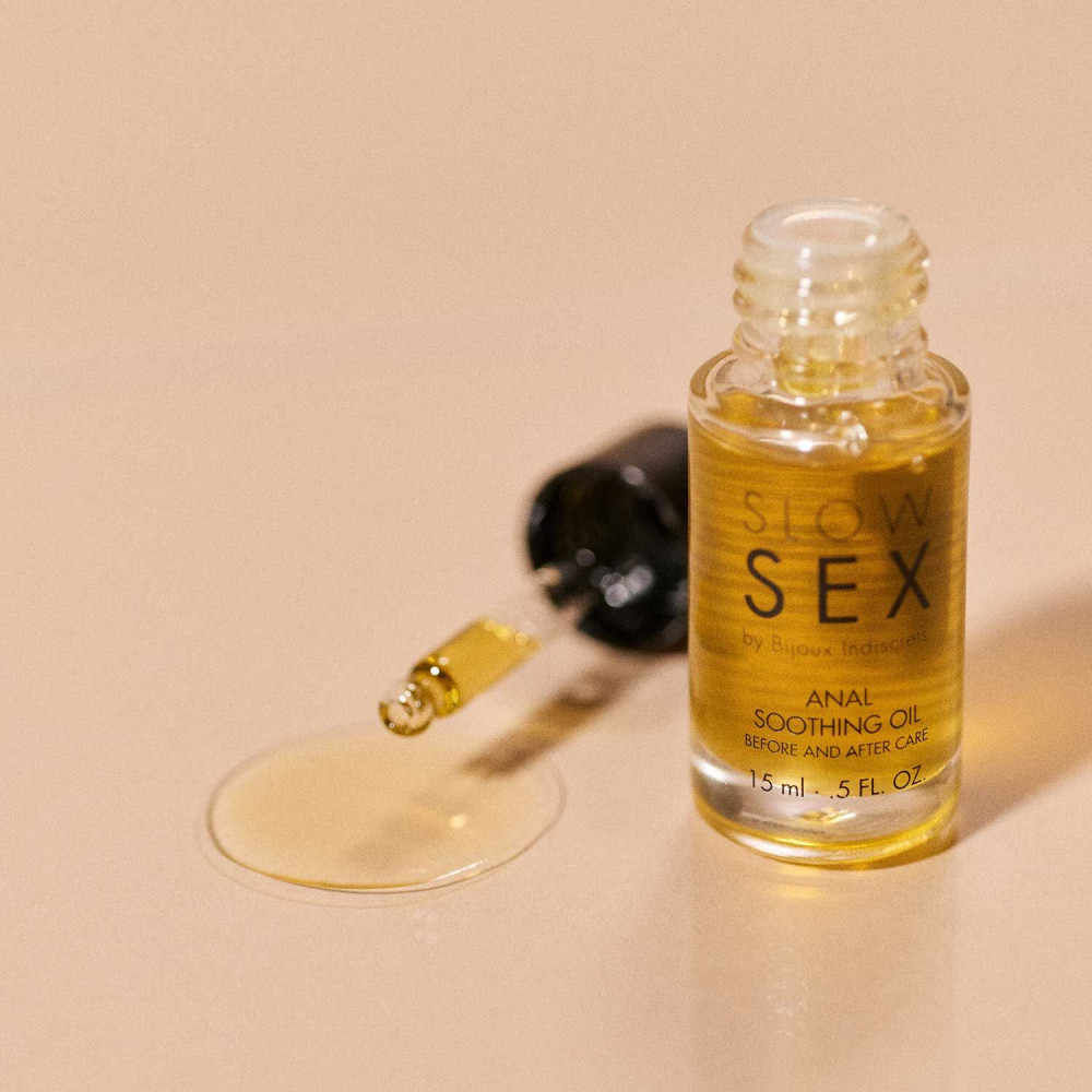 Анальные смазки - Успокаивающее масло для анального секса Bijoux Indiscrets Slow Sex Anal Soothing Oil Before & After 15 мл 2