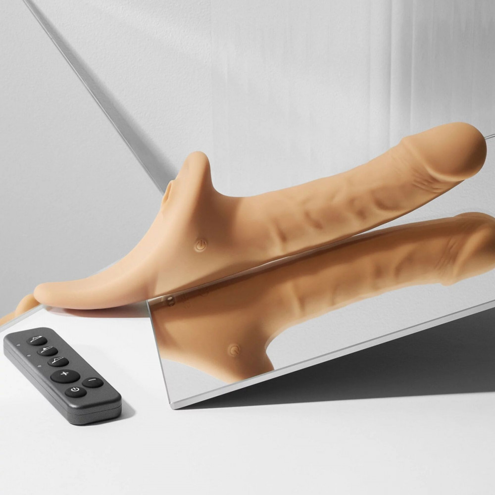 Страпони - Вібронасадка для страпону з вакуумною стимуляцією Strap-On-Me Multi Orgasm Realistic Dildo M Black 1