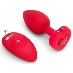 Анальная пробка с вибрацией и пультом управления B-Vibe Vibrating Heart Plug M/L Red