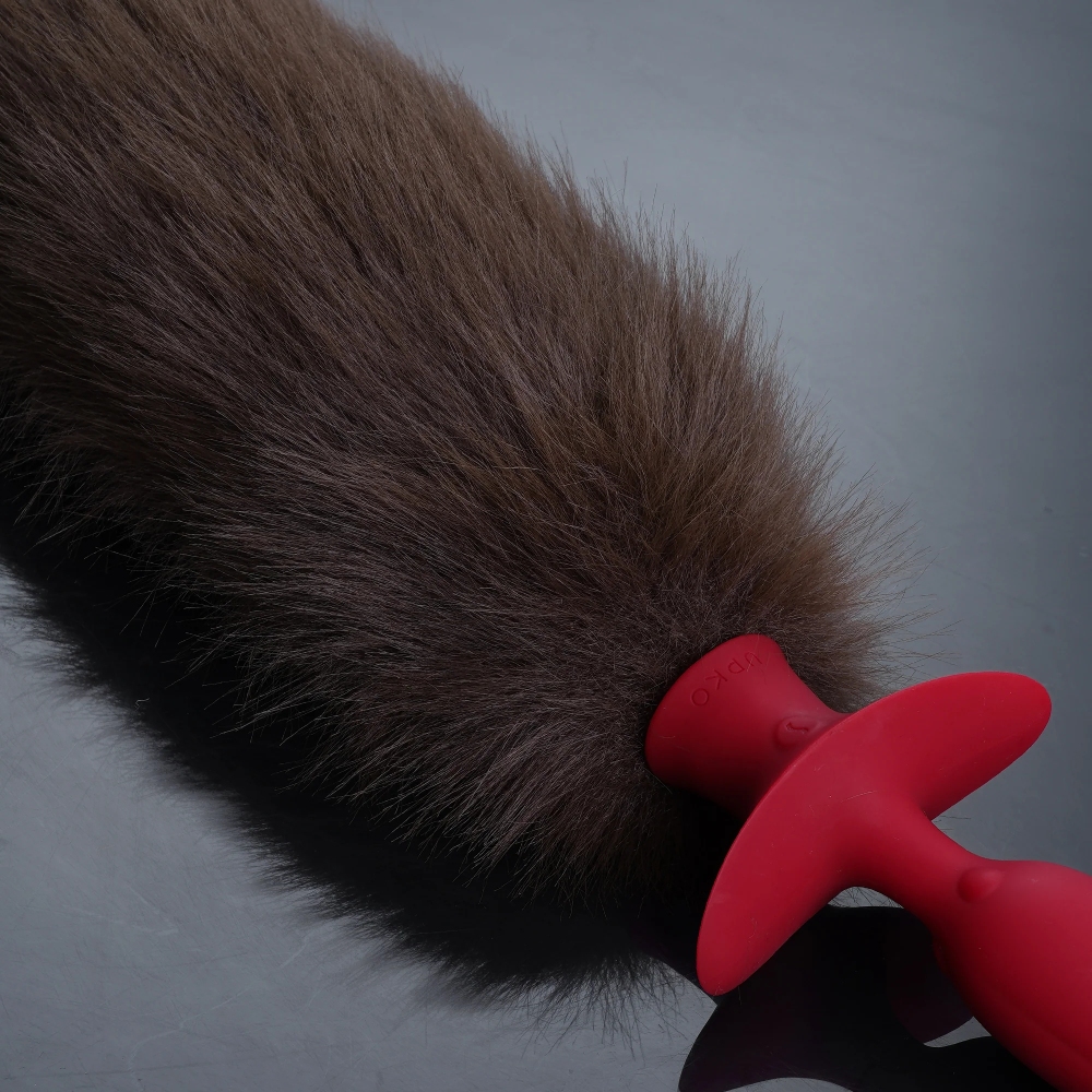 Анальные игрушки без вибрации - Анальная вибропробка с ротацией и пультом UPKO с коричневым натуральным лисьим хвостом, красная 4