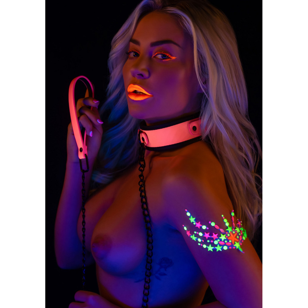 Різне - Нашийник з повідцем, що світиться в темряві Taboom Glow In the Dark Collar and Chain Leash, рожевий 3