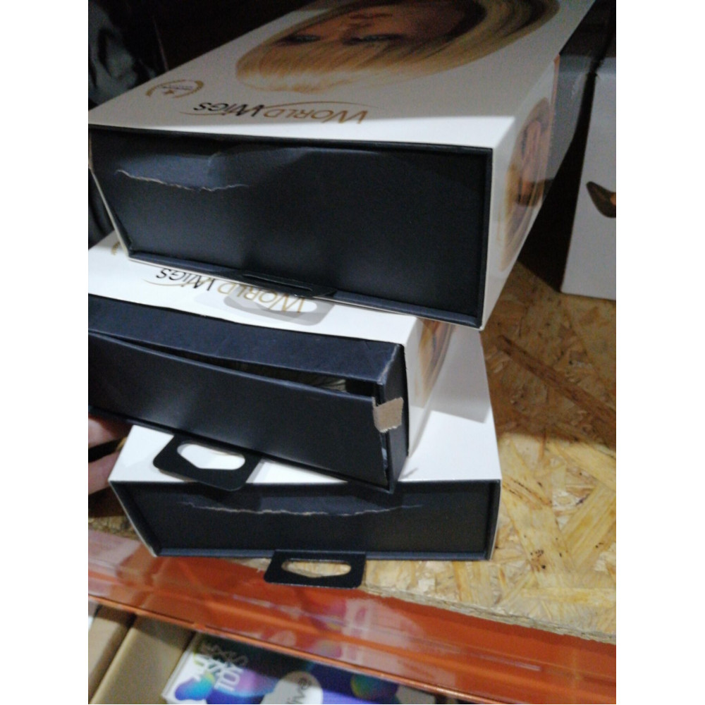 Різне - Перука World Wigs CAMILA MID-LENGTH BLONDE (м'ята упаковка!!!) 1