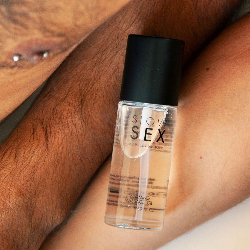 Массажные масла - Разогревающее съедобное массажное масло Bijoux Indiscrets Slow Sex Warming massage oil 3