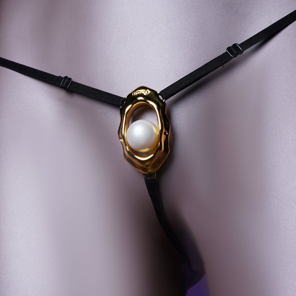 Різне - Стрінги з перлиною, що стимулює клітор UPKO Moist Eyes G-string, чорний