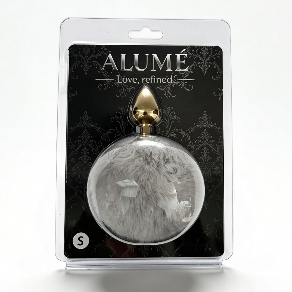 Анальные игрушки без вибрации - Анальная пробка ALUME, S, металлическая золотистая с серым пушком, 7 х 2,8 см 1