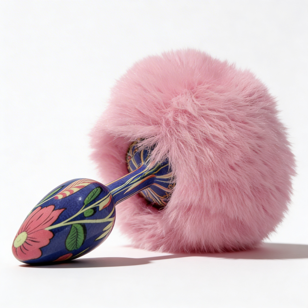 Анальные игрушки без вибрации - Анальная пробка с узором ALUME, S, металлическая синяя с розовым пушком, 7 х 2,8 см 2