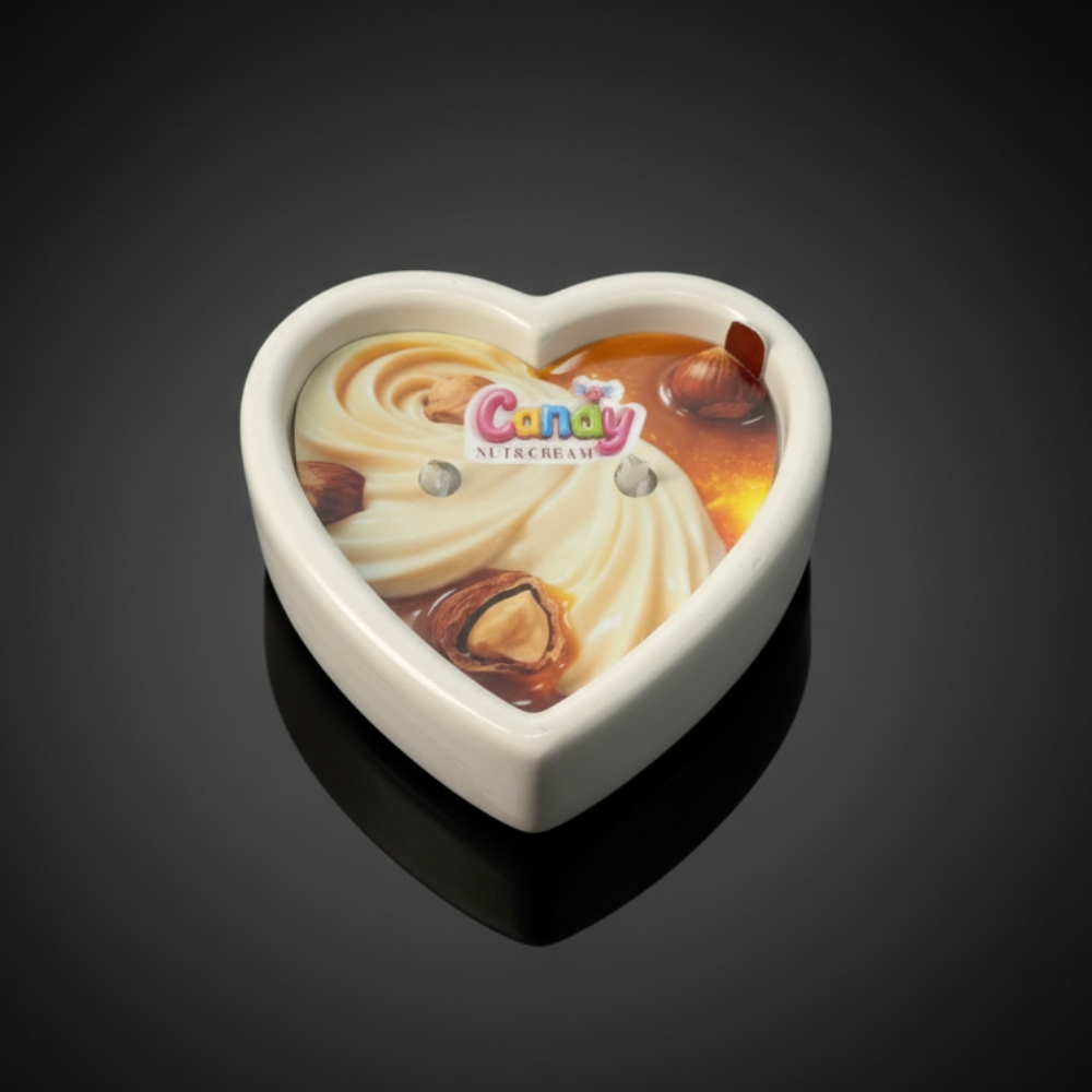 Для масажу - Масажна свічка з ароматом горіхового крему Candy Nut Cream у формі серця, 70 мл 1