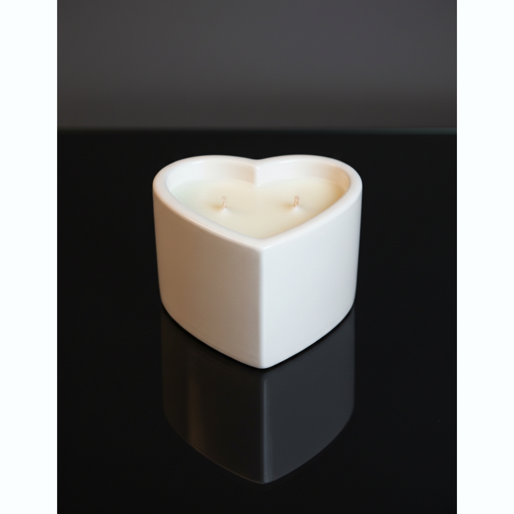 Для масажу - Масажна свічка з ароматом горіхового крему Candy Nut Cream у формі серця, 70 мл 8