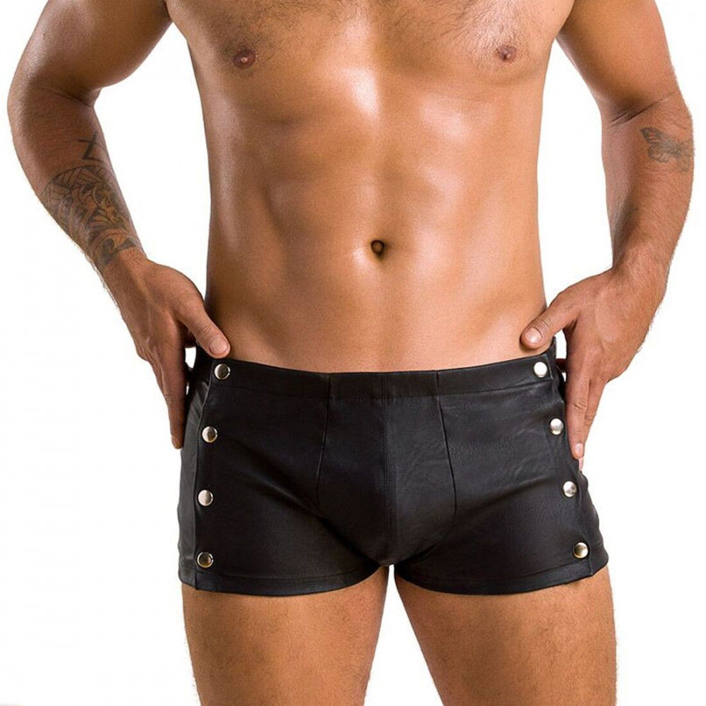 Стринги, трусы и шорты - Мужские кожаные боксеры с заклепками Passion 048 Short David L/XL Black