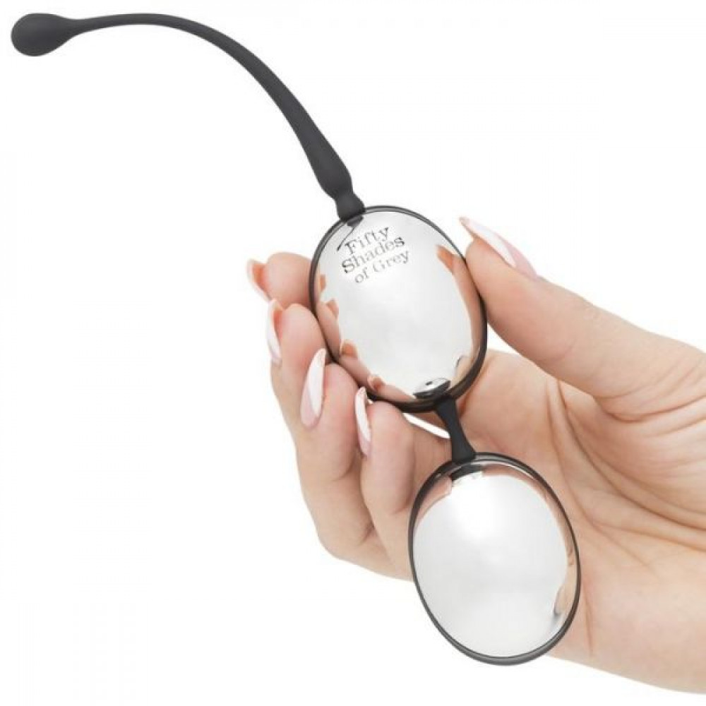 Вагинальные шарики и тренажеры - Серебристые вагинальные шарики Fifty Shades of Grey 2019 4