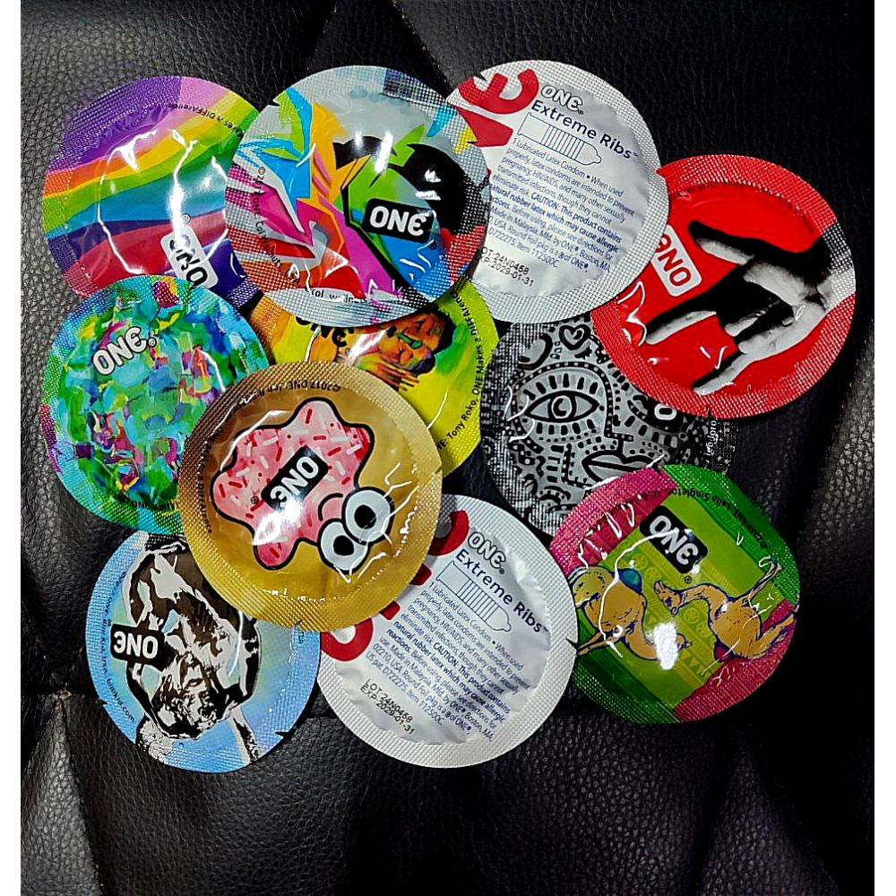 Презервативи - Набір латексних ребристих презервативів One Extreme Ribs у різному дизайні (ціна за 5 шт.) 4