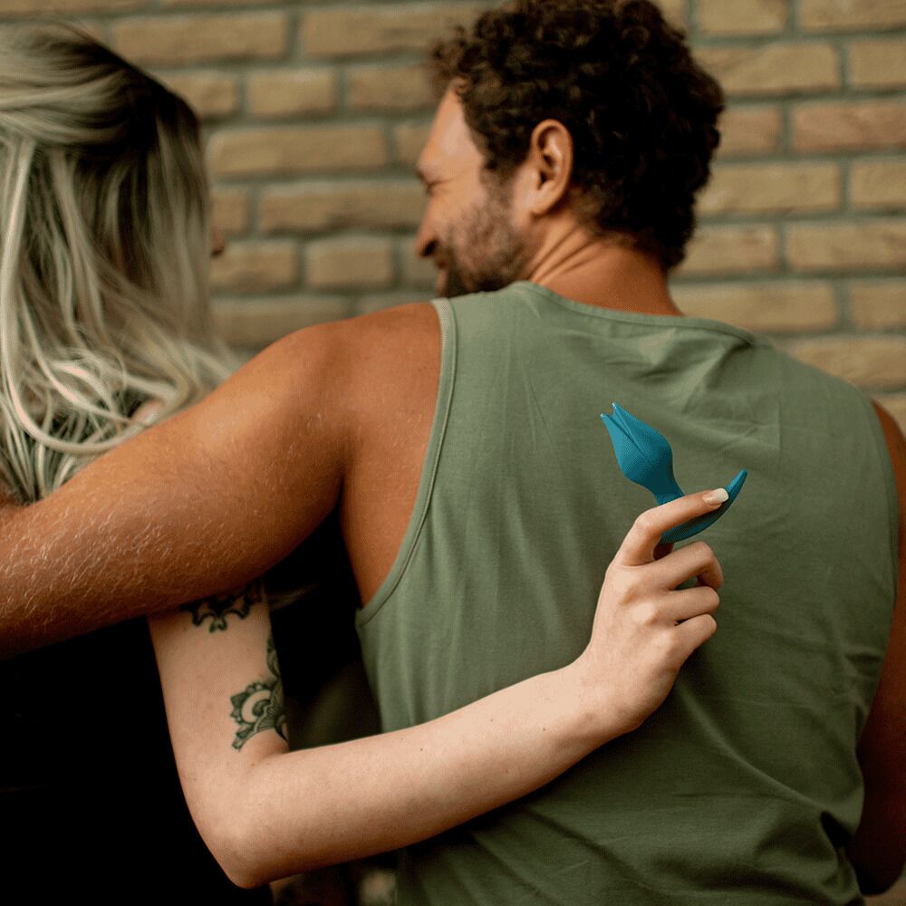 Анальні іграшки без вібрації - Анальна пробка Fun Factory BOOTIE FEM Bottle Green, у вигляді бутона, діаметр 2,9 см, тонкий обмежувач 8