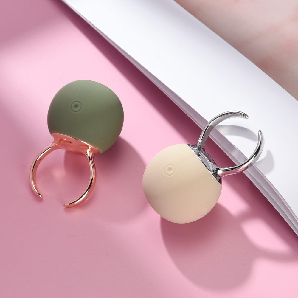 Вібропулі та міні-вібратори - Вібратор-кільце Sweet Em для клітора, зелений, 2.7 х 4.5 х 2 см 9