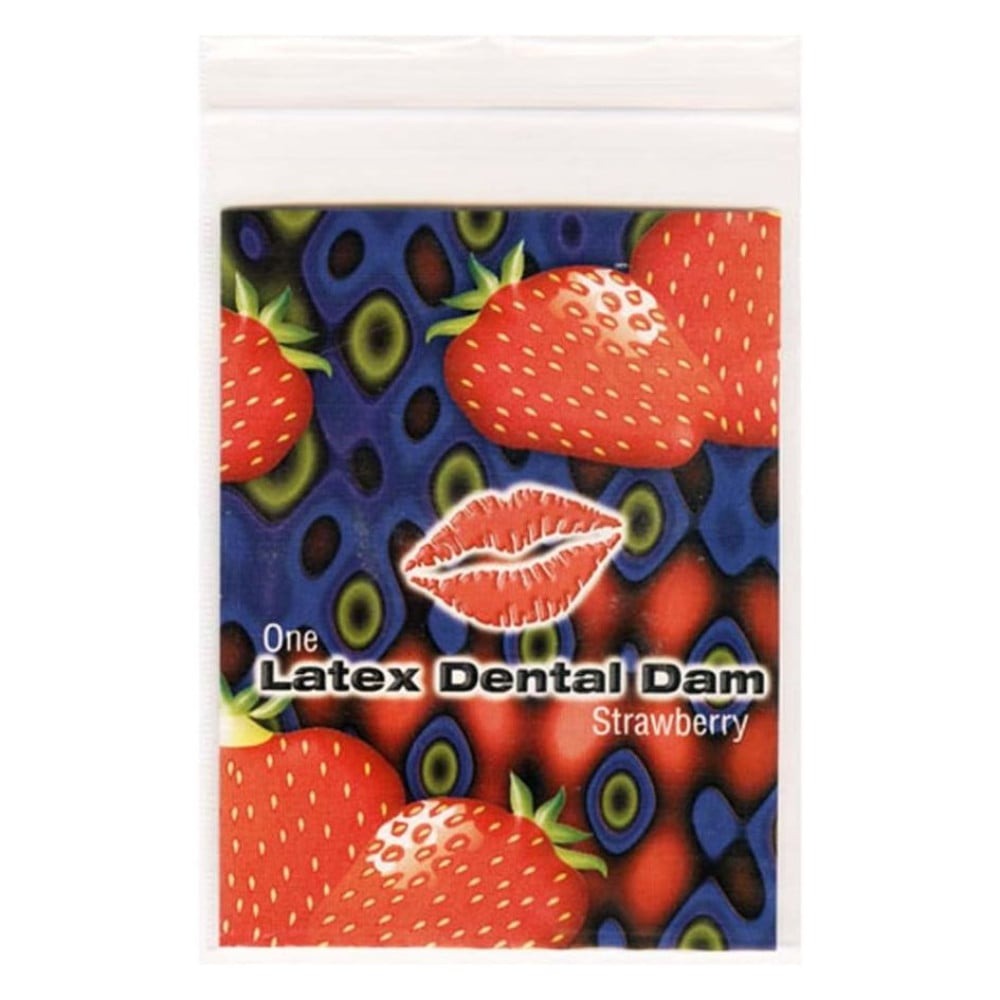 Презервативы - Салфетка латексная для орального секса Strawberry Latex Dental Dams со вкусом клубники, 1 шт.