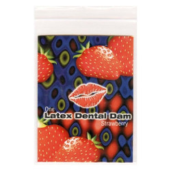 Салфетка латексная для орального секса Strawberry Latex Dental Dams со вкусом клубники, 1 шт.