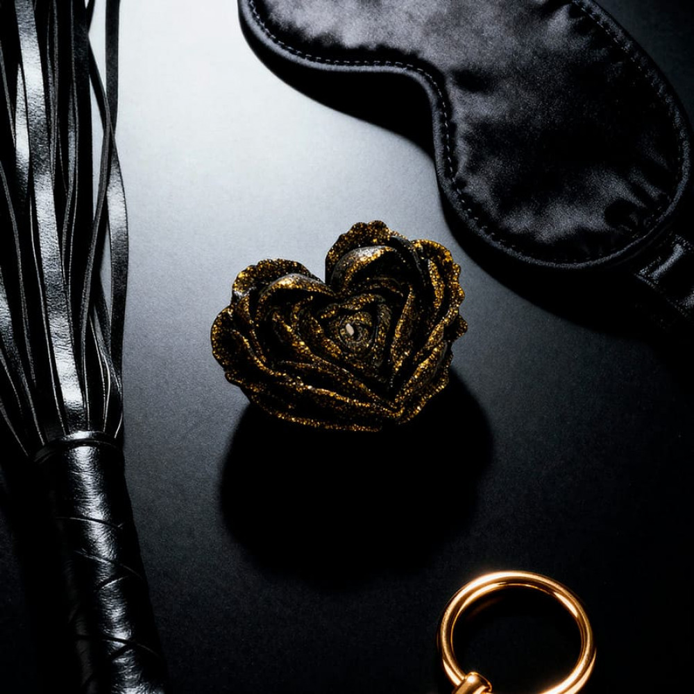 Різне - Свічка низькотемпературна у вигляді троянди з глітером GlowKink чорна, L 16