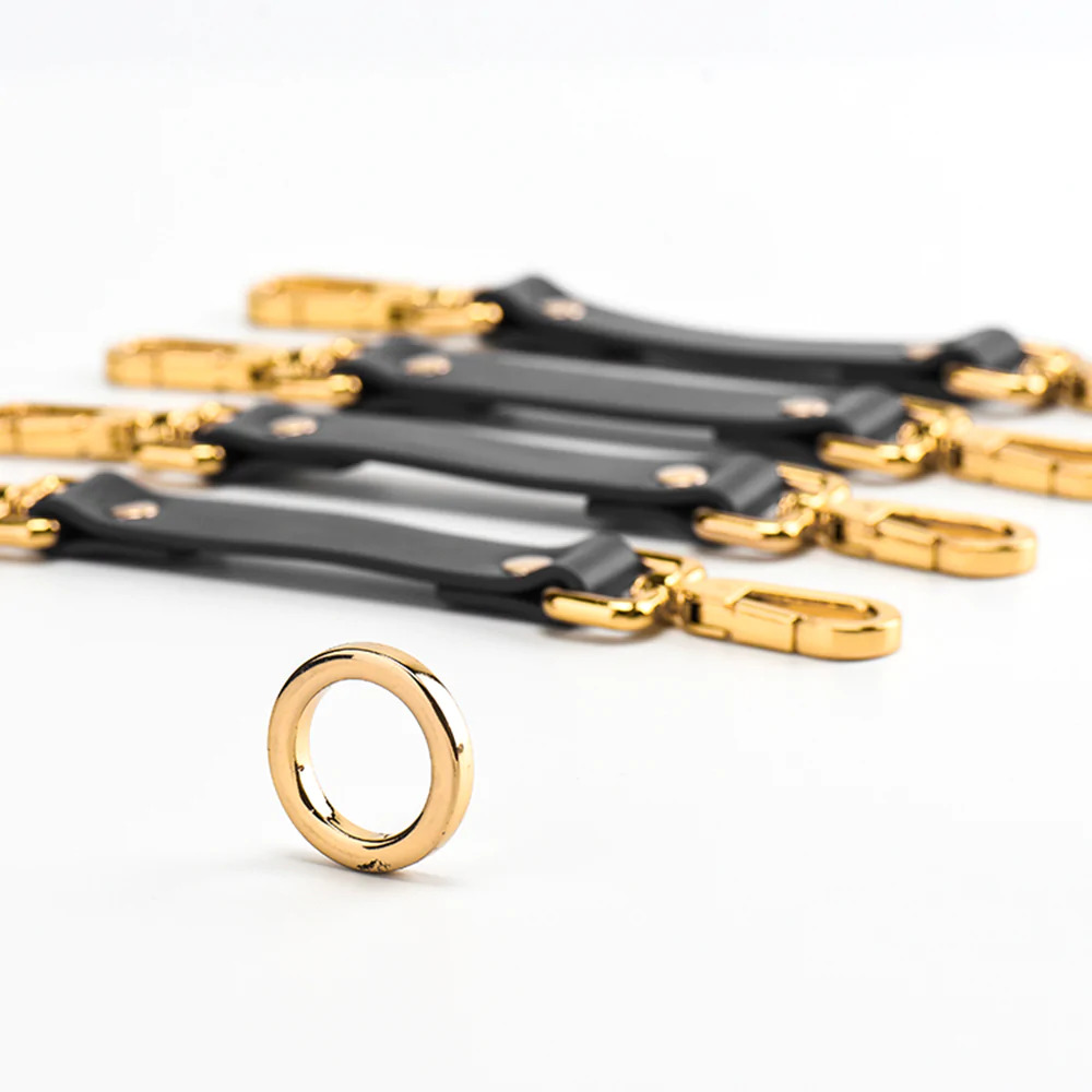 Різне - Хрестовина італійська шкіра Bondage Boutique leather Hogtie UPKO 2