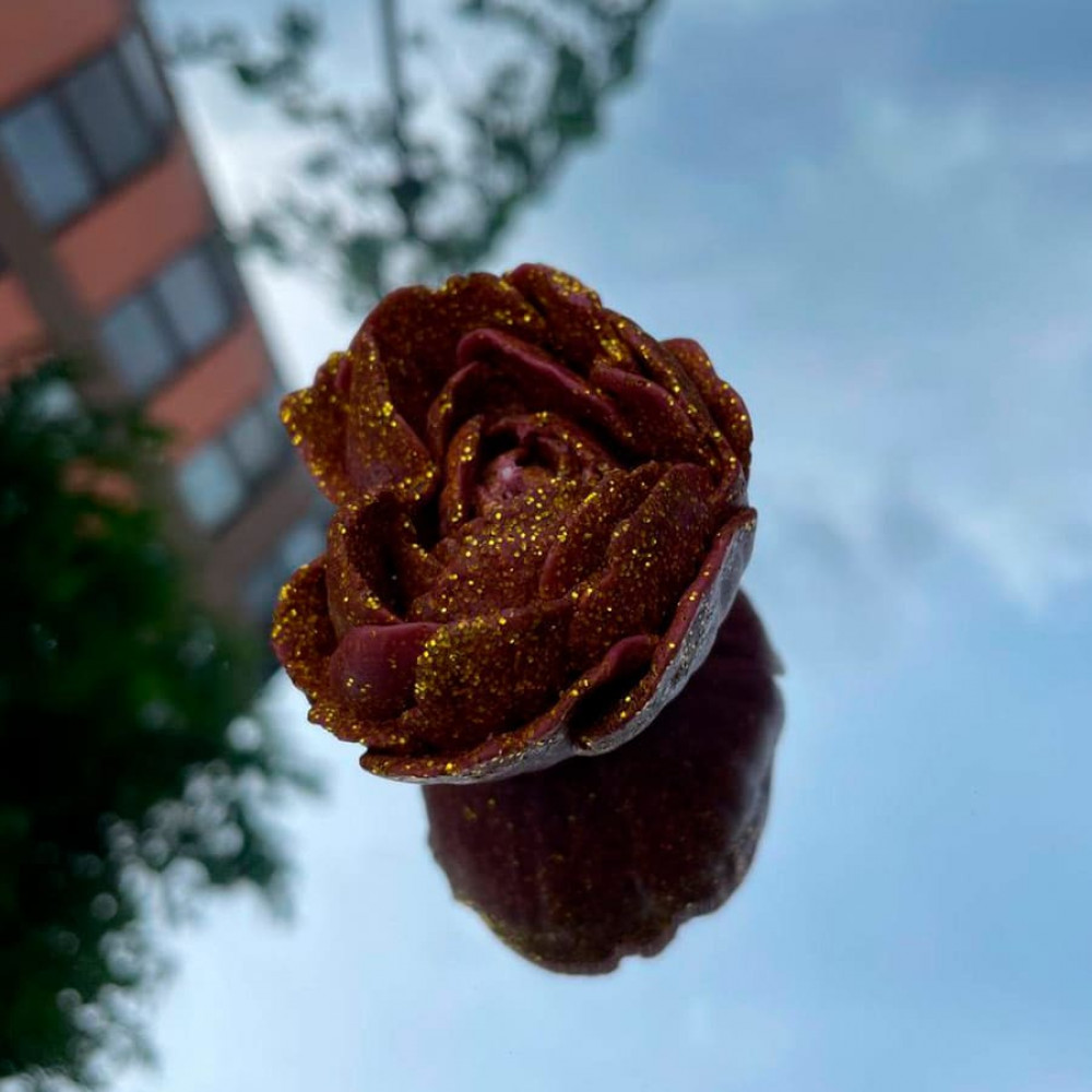 Різне - Свічка низькотемпературна у вигляді троянди з глітером GlowKink бордова, L 16