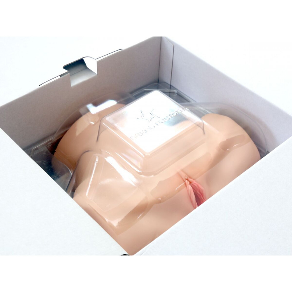 Мастурбатори без вібрації - Мастурбатор-півторс Naked Factory LAURA, вагіна + анус, дуже реалістичний, наскрізний 1