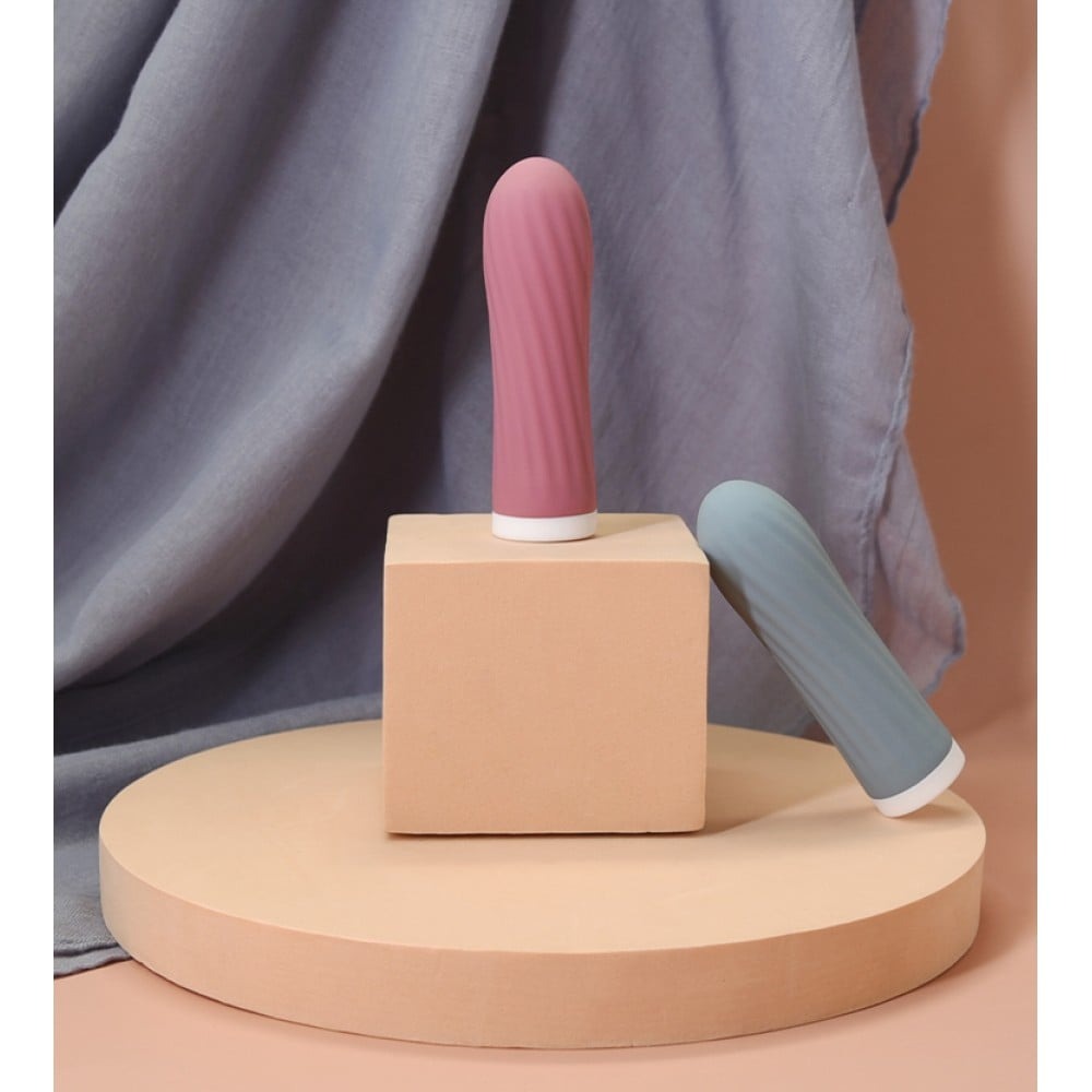 Разное - Мини-вибратор для клитора рельефный Sweet Em Velvet Lure, 10 режимов вибрации, голубой 7