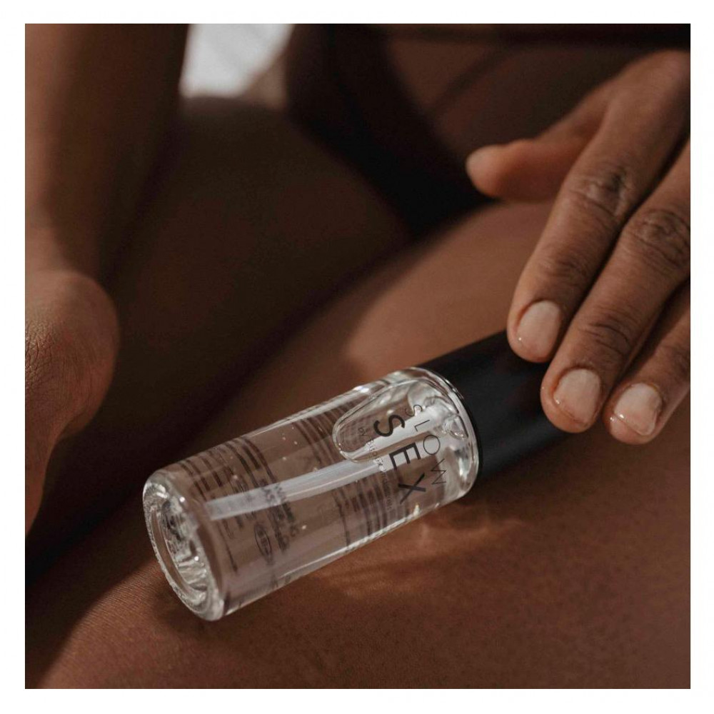 Різне - Розігріваюча їстівна масажна олія Bijoux Indiscrets WARMING MASSAGE OIL Slow Sex 2