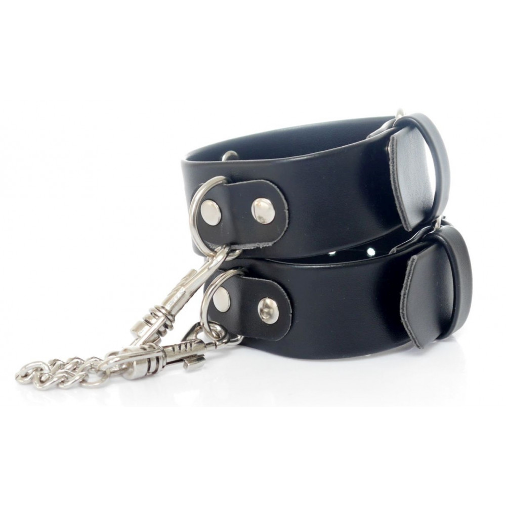 Электростимуляторы - Наручники из искуственной кожи Fetish Boss Series - Handcuffs with studs, BS3300093 1