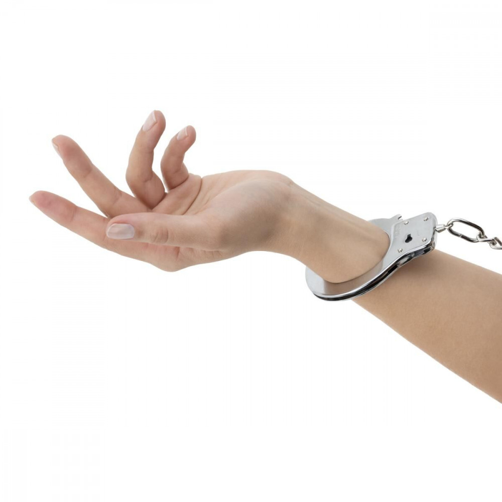 Наручники та обмеження - Наручники Bedroom Fantasies:Metal Handcuffs - Silver 6