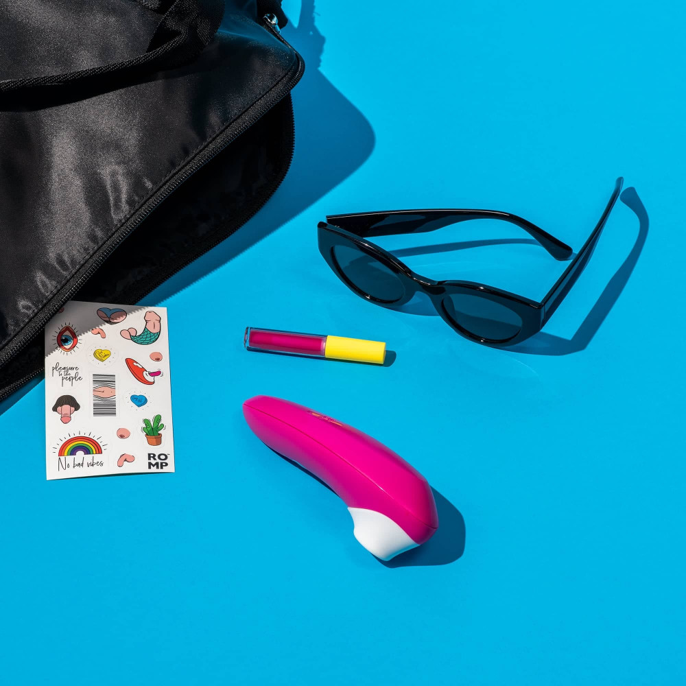 Різне - Кліторальний вакуумний стимулятор Romp Shine рожевий 4