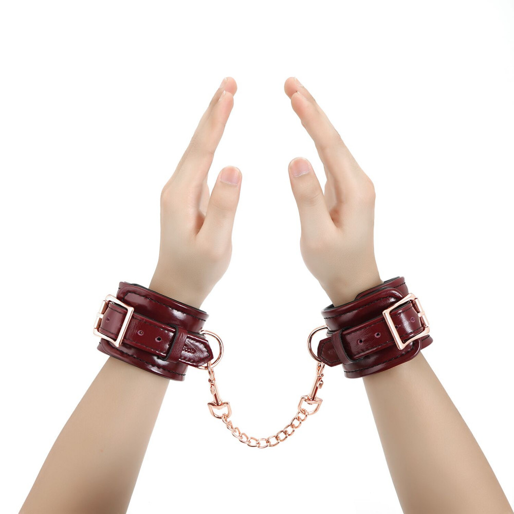 Наручники, веревки, бондажы, поножи - Наручники Liebe Seele Wine Red Wirst Cuffs 2