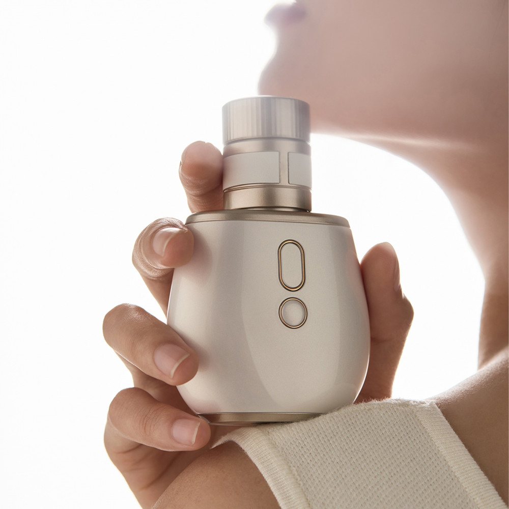 Різне - Стимулятор у вигляді парфумів BeYourLover Aromia з вакуумом та мікрострумами, кремовий 7