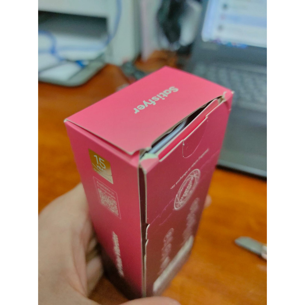 Секс игрушки - Вакуумный стимулятор Satisfyer First Kiss, технология 3D Air Pulse (повреждена упаковка!!!) 1