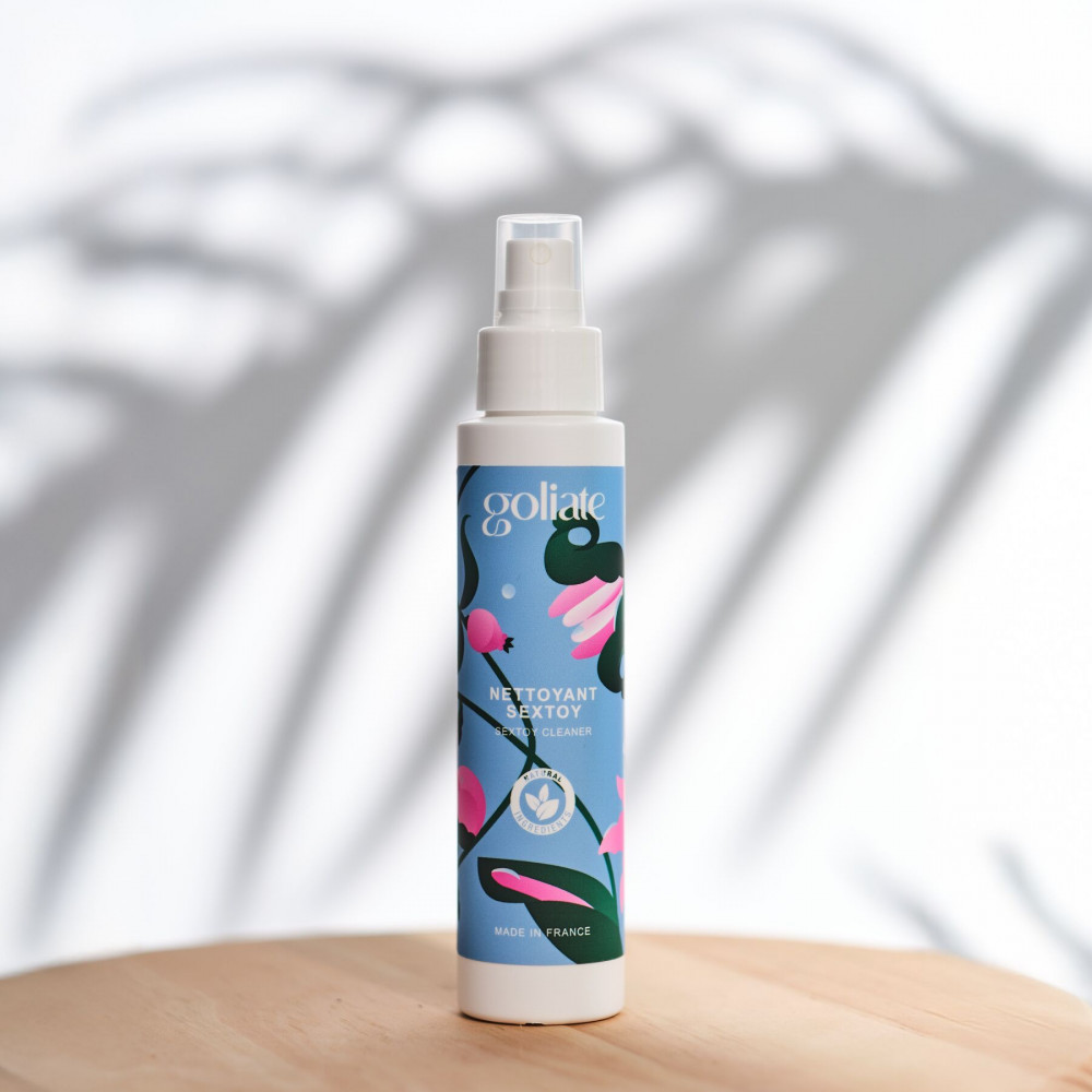 Средства по уходу за секс игрушками - Антибактериальный спрей для игрушек Goliate Nettoyant Sextoy 100 мл, безопасный для тела 3