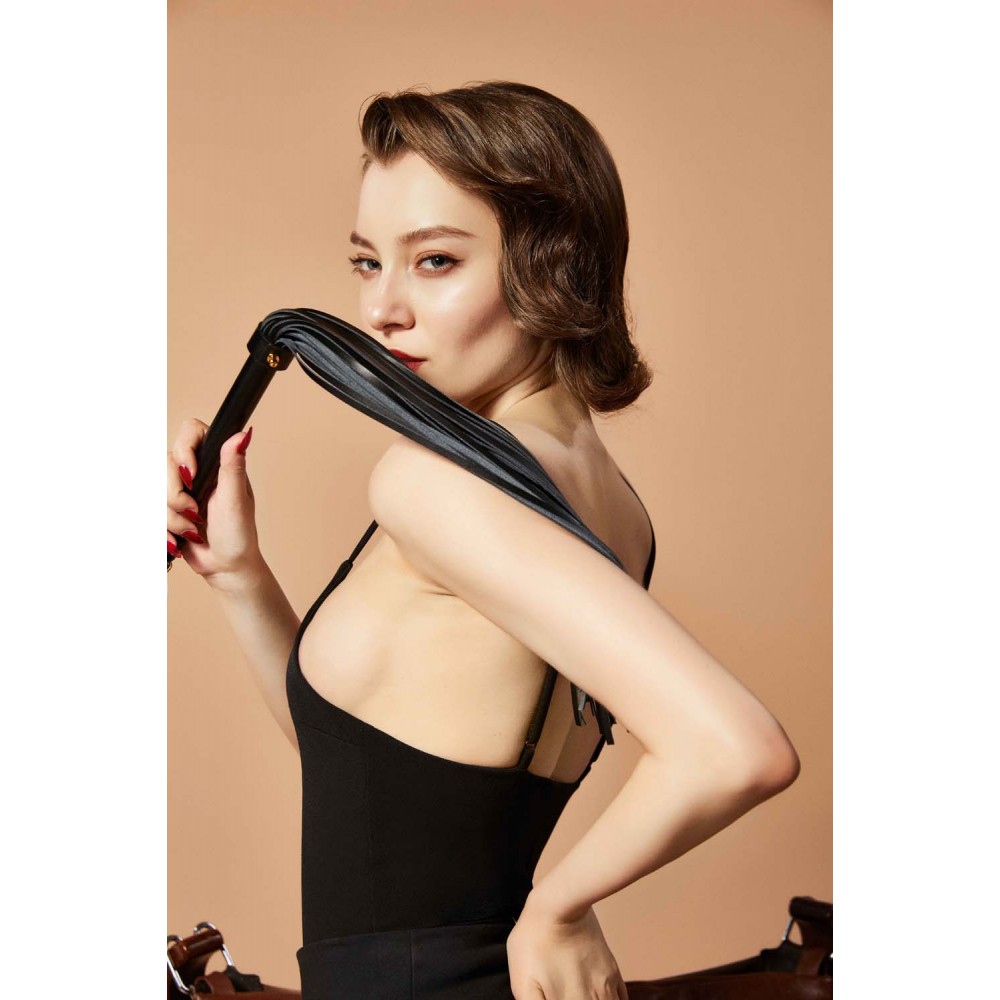 Різне - Флогер (батіг) італійська шкіра UPKO з позолотою, чорний 2