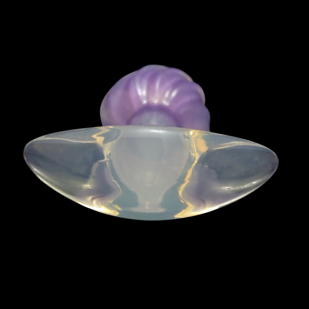 Анальные игрушки без вибрации - Люминесцентная анальная пробка UNIVIBE, силиконовая с шариком внутри, фиолетовая, 9.5 х 3.9 см 4