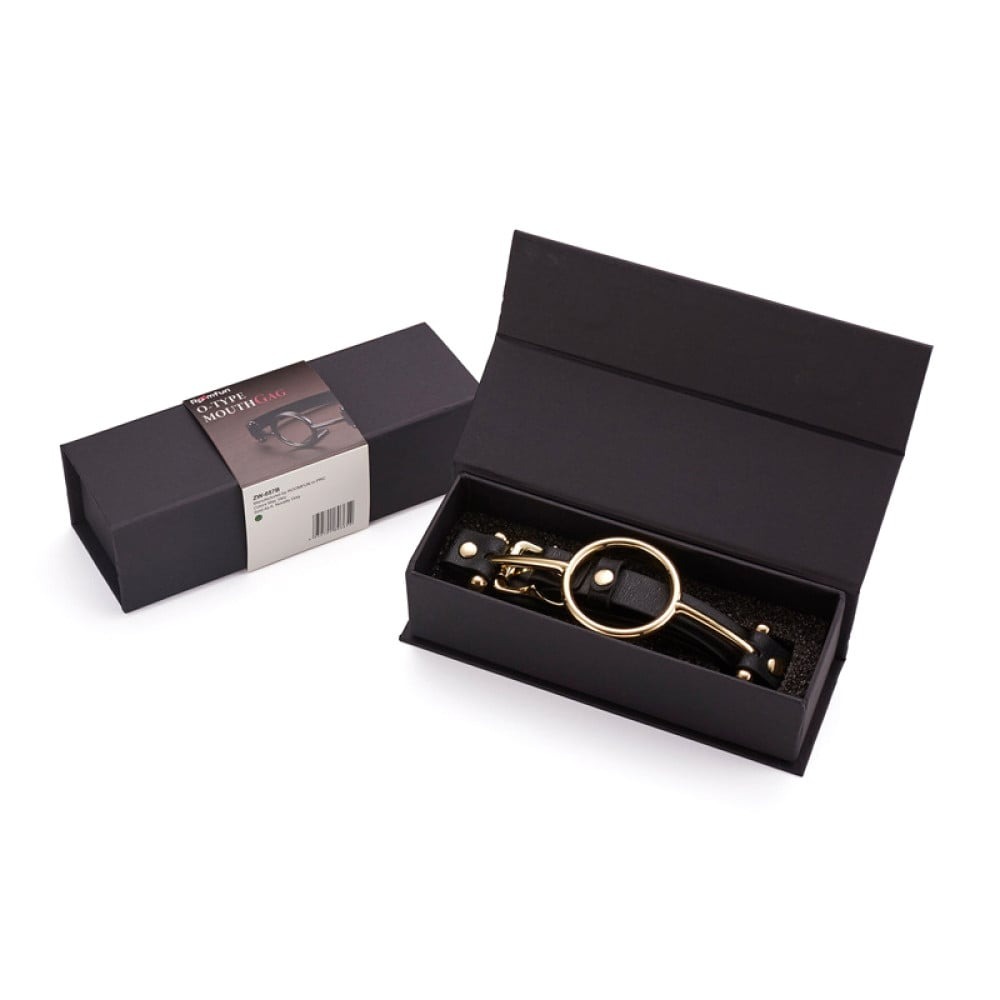 Різне - Кляп чорний Roomfun Romfun Mouth Gag M із золотим кільцем для притискання язика 5