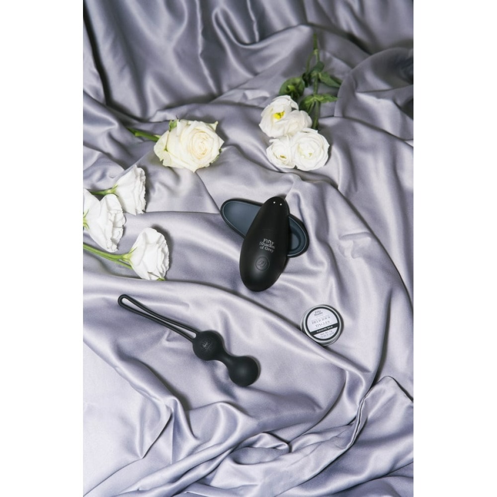 Секс игрушки - Набор игрушек Fifty Shades Of Grey & Womanizer Desire Blooms Kit 4