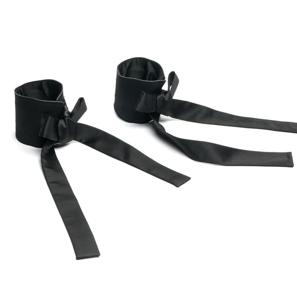 Різне - Вишукані наручники на зап'ястя Roomfun з бантами, чорні