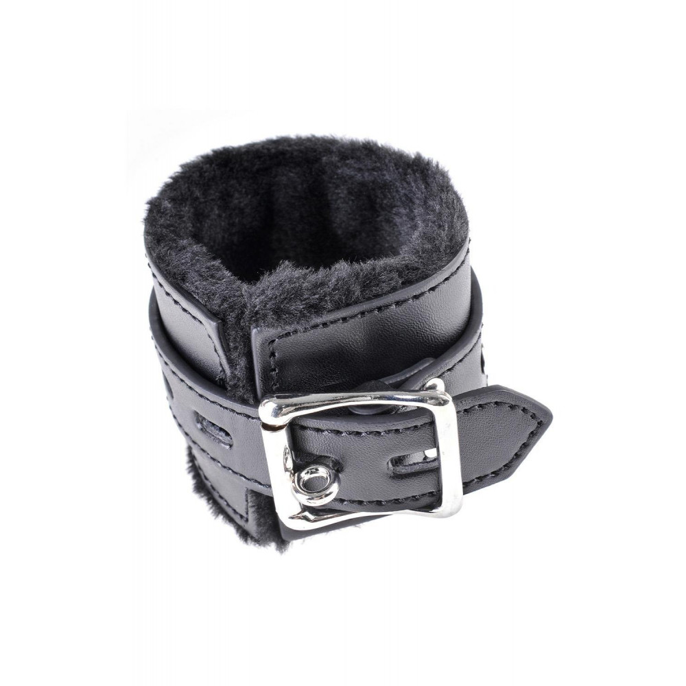 Різне - Наручники широкі з хутряною обробкою Pipedream Fetish Fantasy Series чорного кольору 5