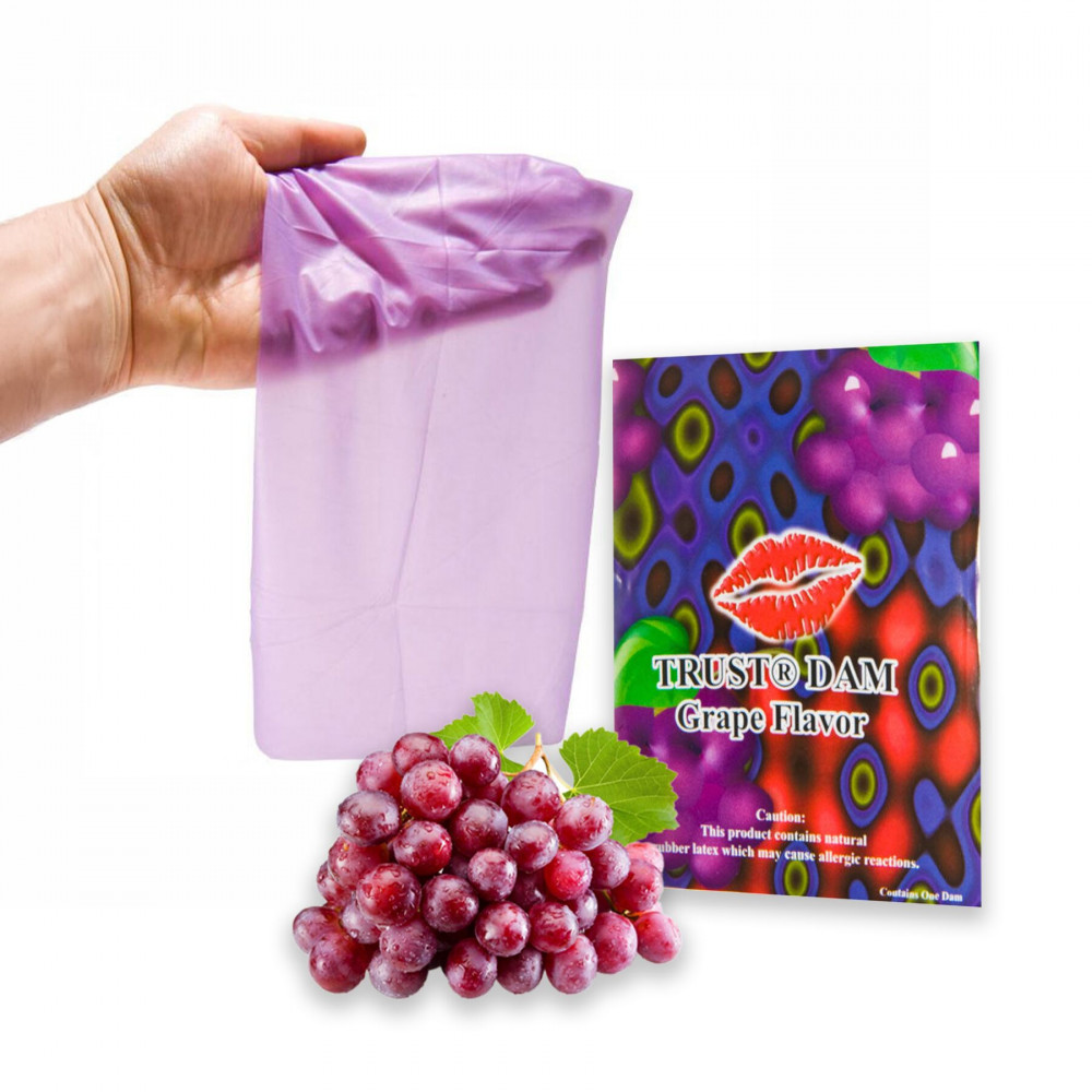 Презервативы - Латексная салфетка Latex Dental Dams Grape 1 шт