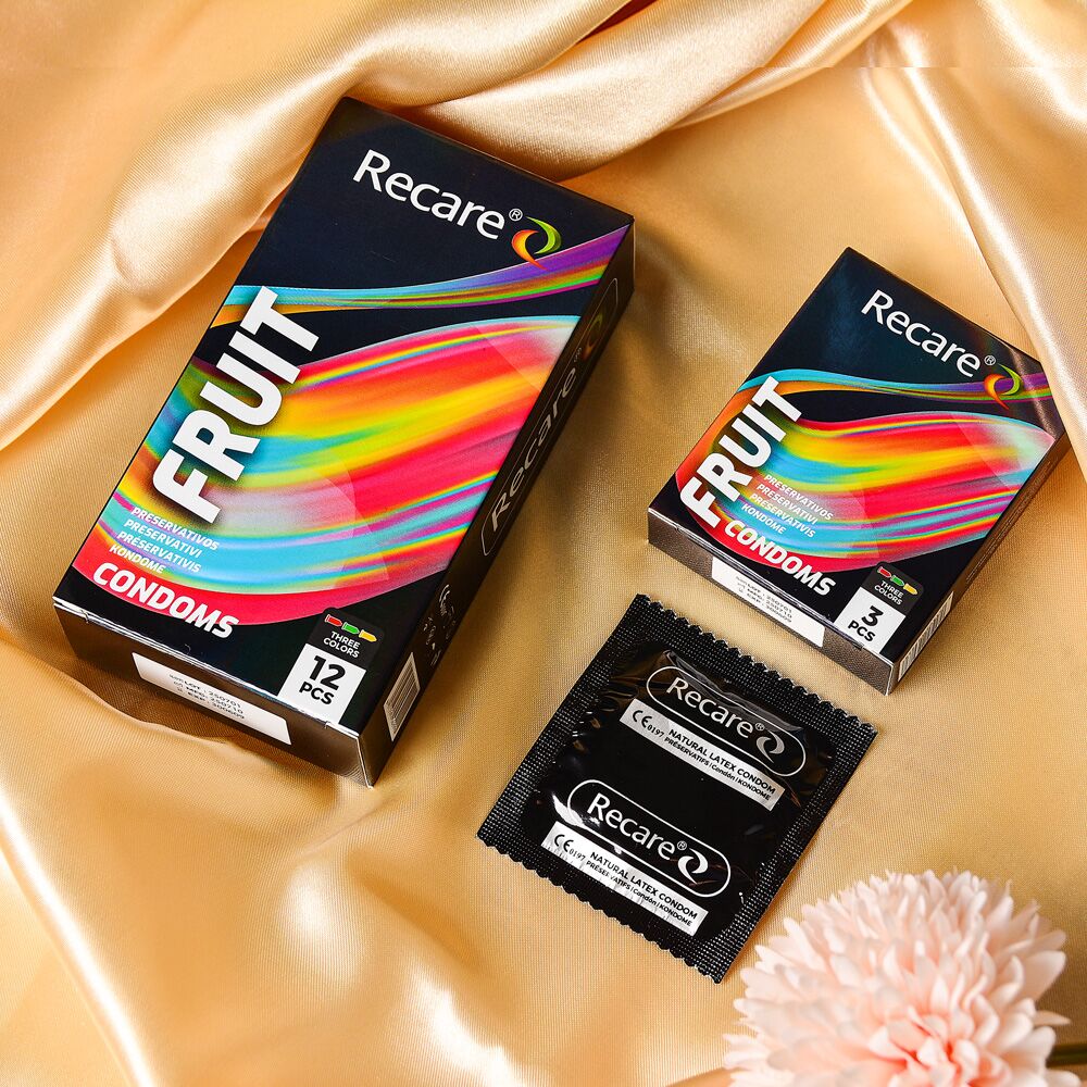 Презервативы - Презервативы Holographic Recare Fruit Flavour Condoms 12 шт, ароматы: мята, банан, клубника 4