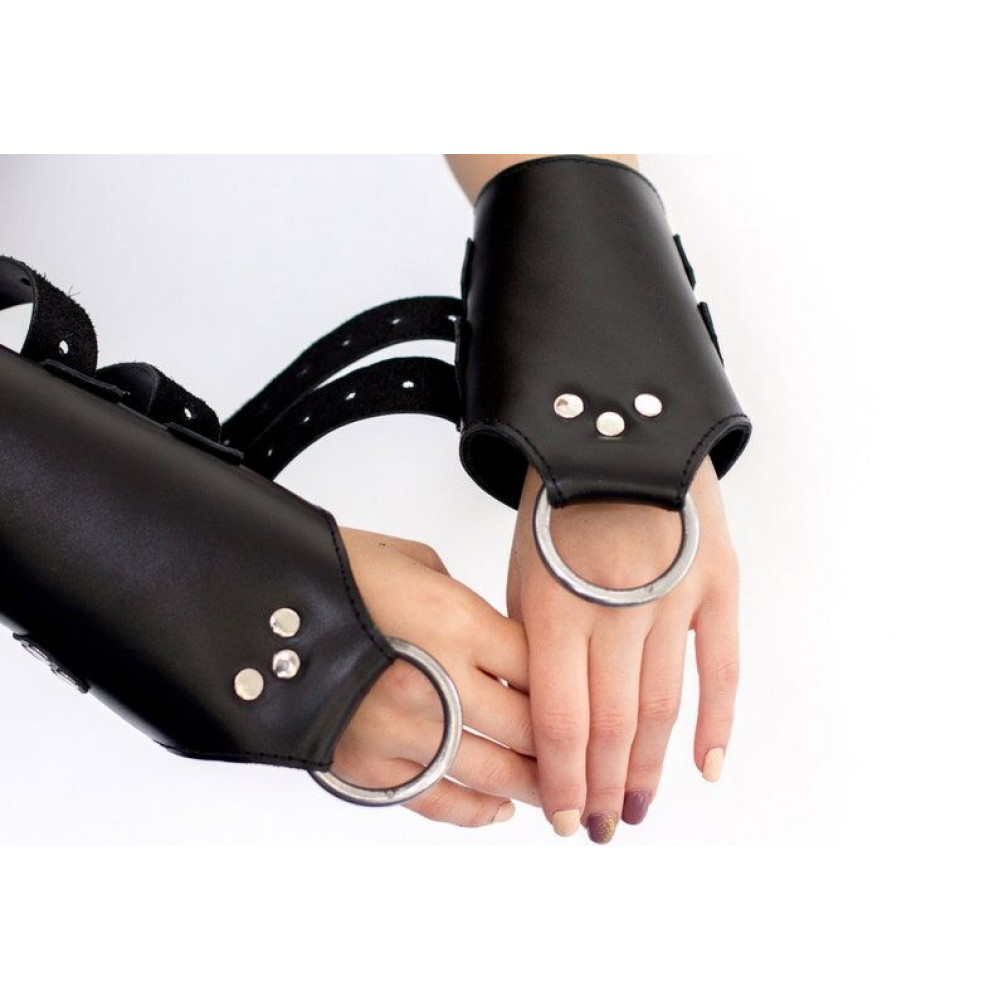 БДСМ наручники - Манжеты для подвеса за руки Kinky Hand Cuffs For Suspension из натуральной кожи, цвет черный 6