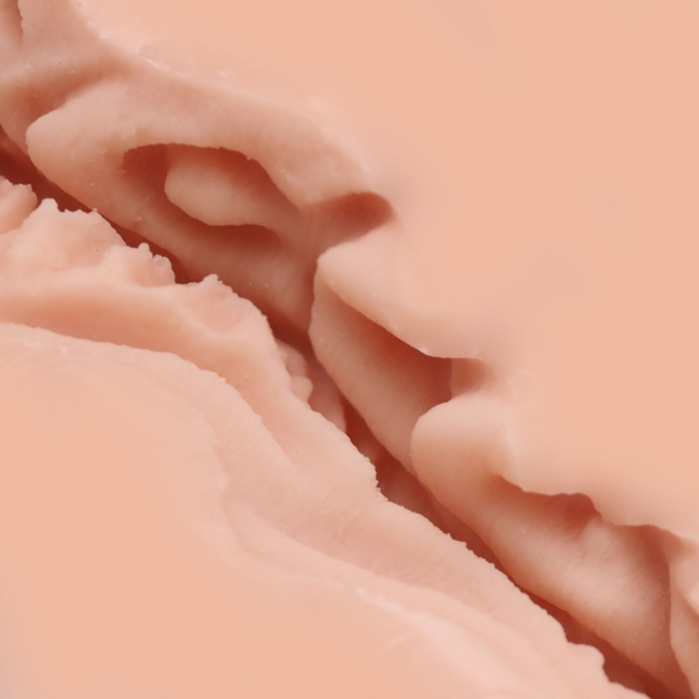 Мастурбатори без вібрації - Мастурбатор-вагіна Naked Factory Cup Sleeve V–2, наскрізний 11