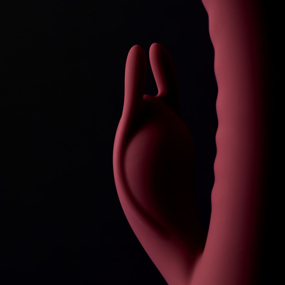 Вибратор-кролик - Вибратор-кролик рельефный Sweet Em Velvet Lure 10 режимов вибрации и 5 режимов колебаний, розовый 15