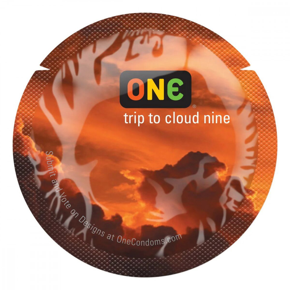 Презервативы - Презерватив ONE Color Sensations - ONE trip tot cloud nine (Orange) 1 шт