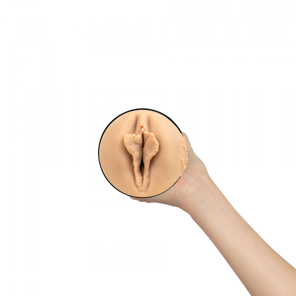 Мастурбаторы без вибрации - Мастурбатор Kiiroo Feel Agatha Vega PBC, совместимый с PowerBlow и Keon 6