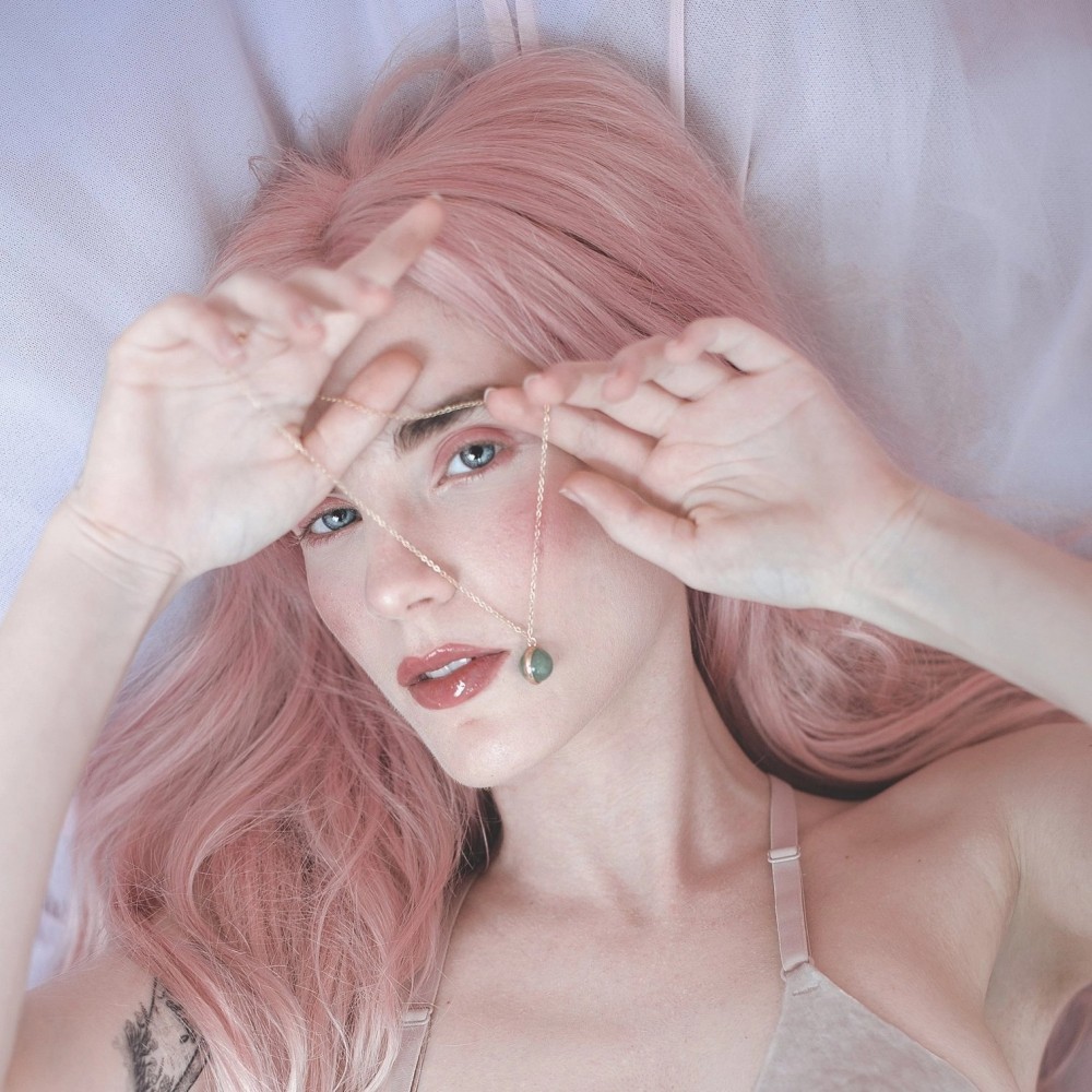 Разное - Набор Bijoux Indiscrets HOROSCOPE - Cancer (Рак) вибратор на палец, гель для клитора, подвеска 1