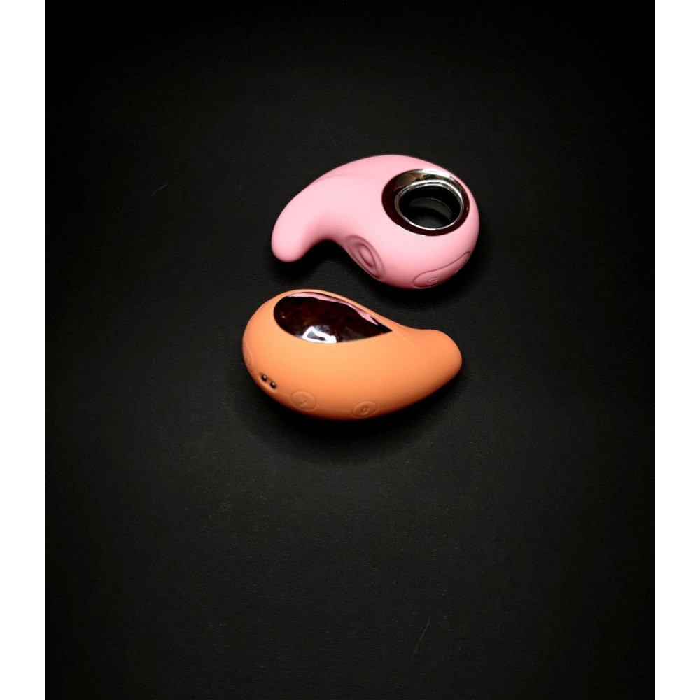 Разное - Вакуумный стимулятор для клитора с вибрацией Chisa Kissen Aria , силиконовый, бежевый 7