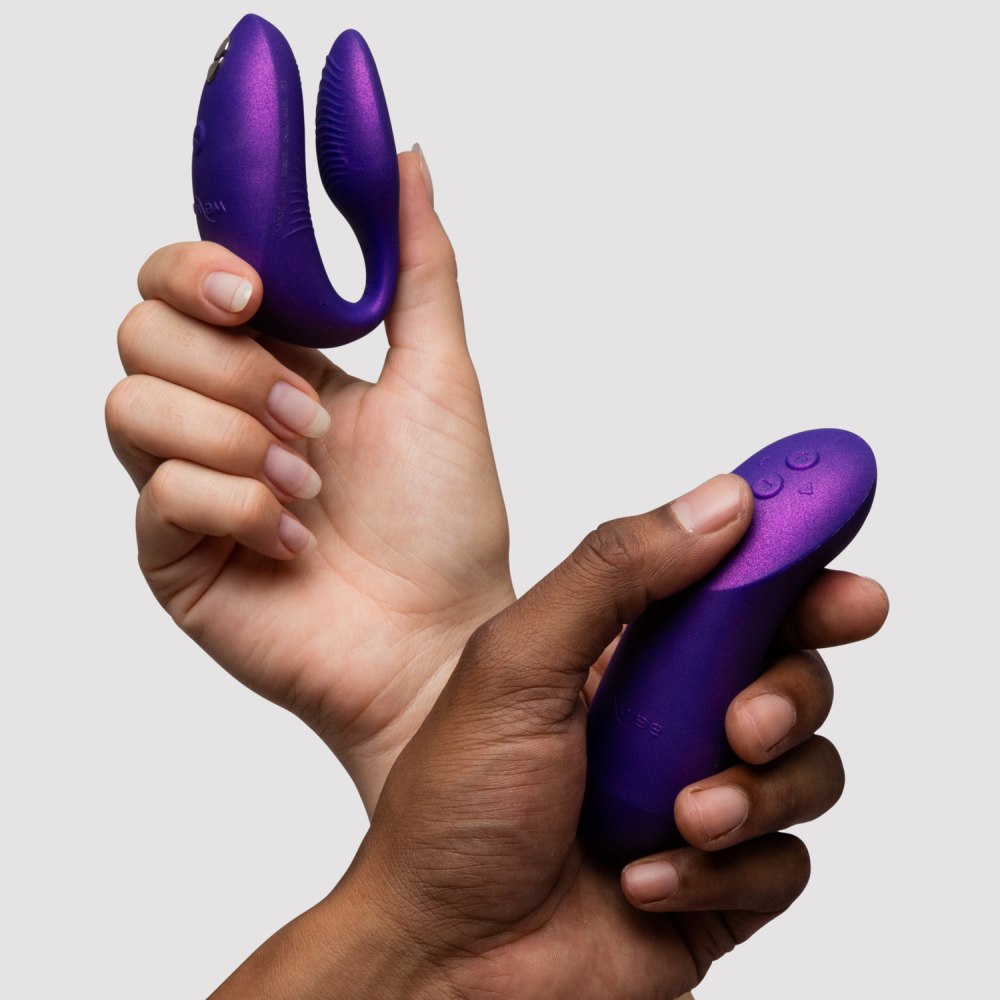 Игрушки для пар - Вибратор для пар We-Vibe Chorus Pro Cosmic Purple с пультом и приложением, фиолетовый 11
