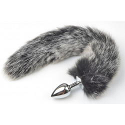 Анальная пробка с хвостом SKN-L06 ( размер S )